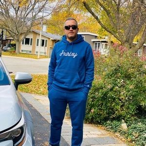 Meet your Posher, Sam